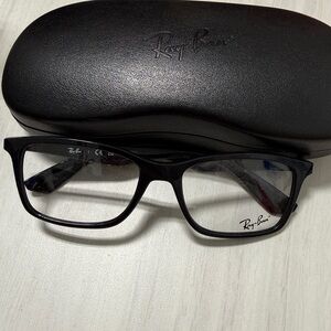 Ray-Ban Classic Black Glasses with Case rb7047